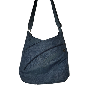 TRAVELON ANTI-THEFT CROSSBODY BAG in Dusty Blue